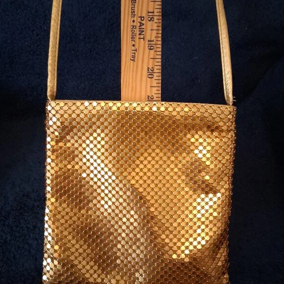 Shakira Vintage Gold Mesh Crossbody Evening Bag - Picture 12 of 12